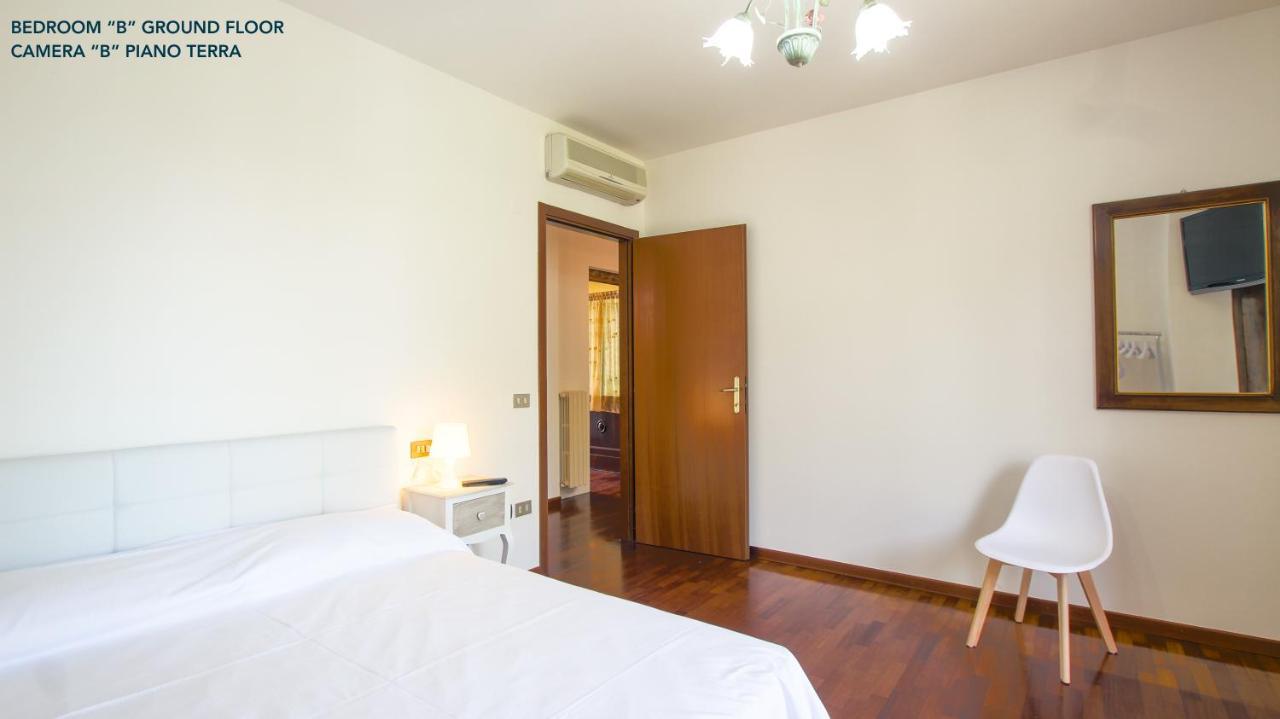 Villa Mio Desenzano del Garda Exterior foto