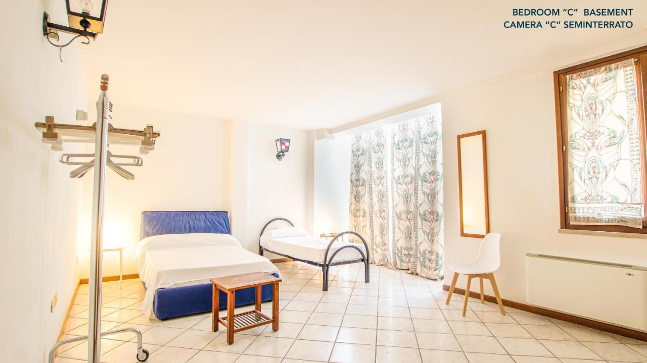 Villa Mio Desenzano del Garda Exterior foto